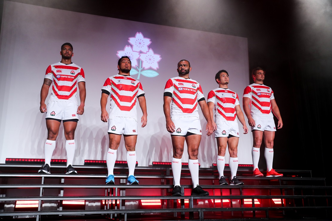 日本代表ラグビー背中ビッグロゴ日本製ナイロンパーカ（桜