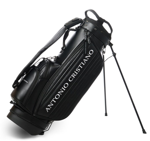 アントニオ・クリスティアーノから上質なゴルフシーンを愉しむ