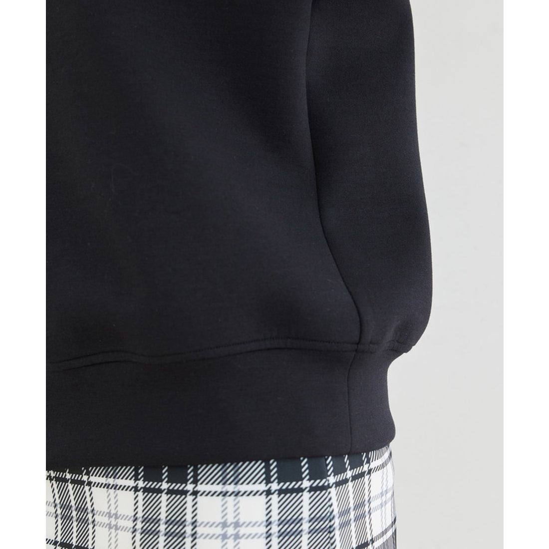 ジュンアンドロペ JUN & ROPE' 【セットアップ対応】エンボスロゴ