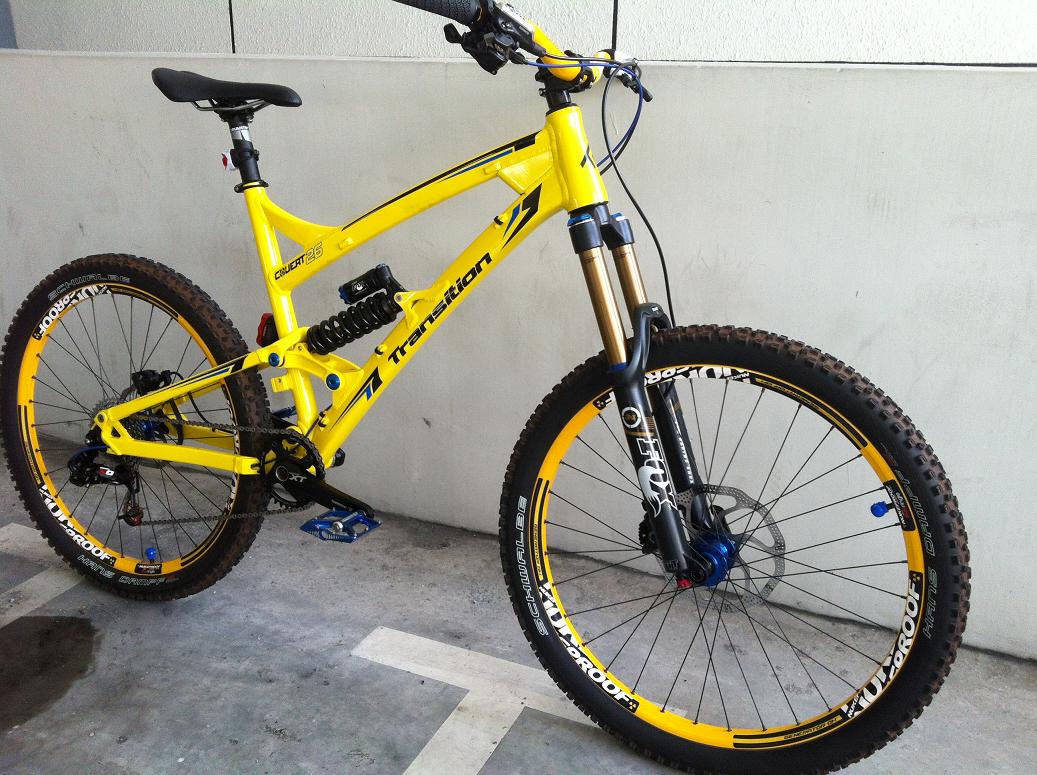 Bike Checks: New Build on a Transition Covert! | Tiong Hin Co Tyre