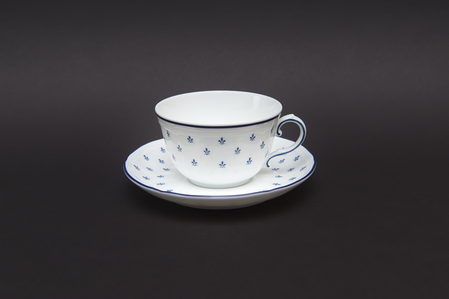 リチャード・ジノリ ロイヤルブルー ティーカップ＆ソーサーを買い取り