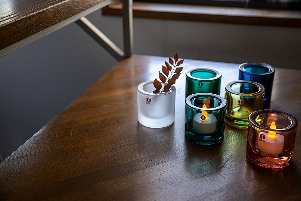 イッタラ KIVI キャンドルホルダー／ディープターコイズ｜北欧モダン