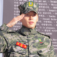 ヒョンビン、海兵隊時代のドキュメンタリー写真集が発売中止に