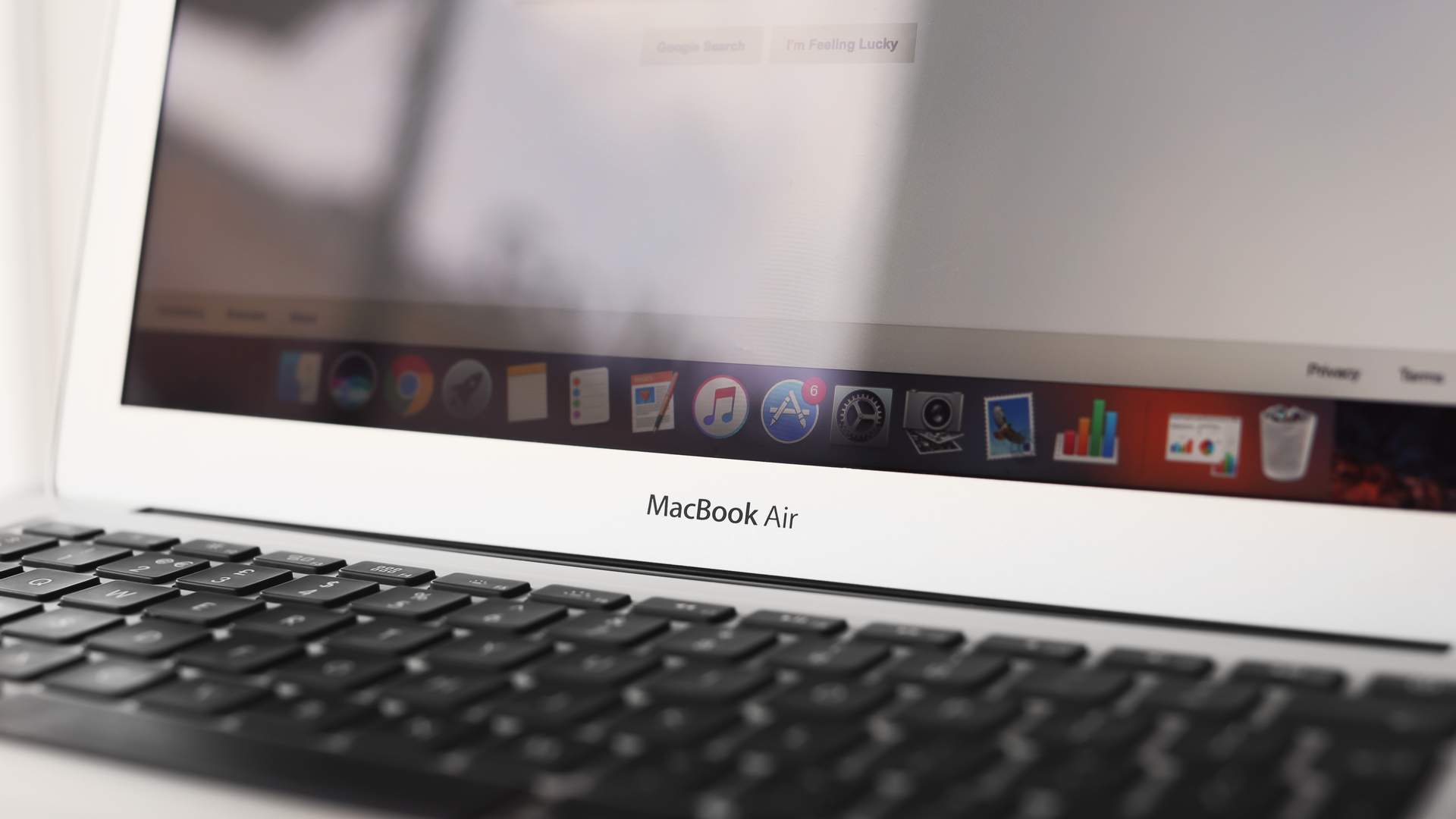 MacBook Air 2017 vale a pena em 2021? Análise do notebook da Apple