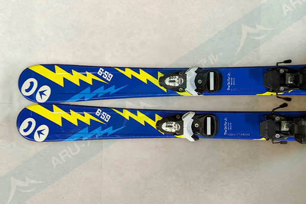 スノーカービングのスキー用品 買取事例｜ジュニアスキー売るなら -ARU