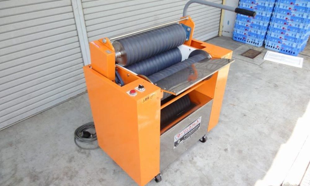 ローリングプレス機/手打ち麺専用プレス – 中古食品機械の食品機械