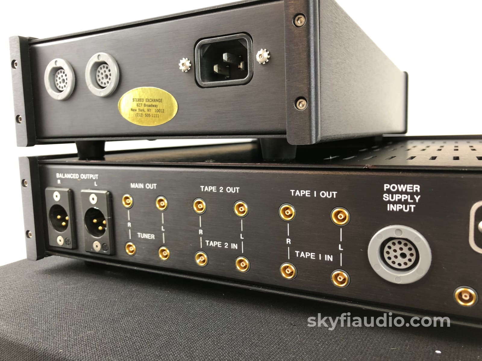 Mark Levinson No.26 Preamplifier