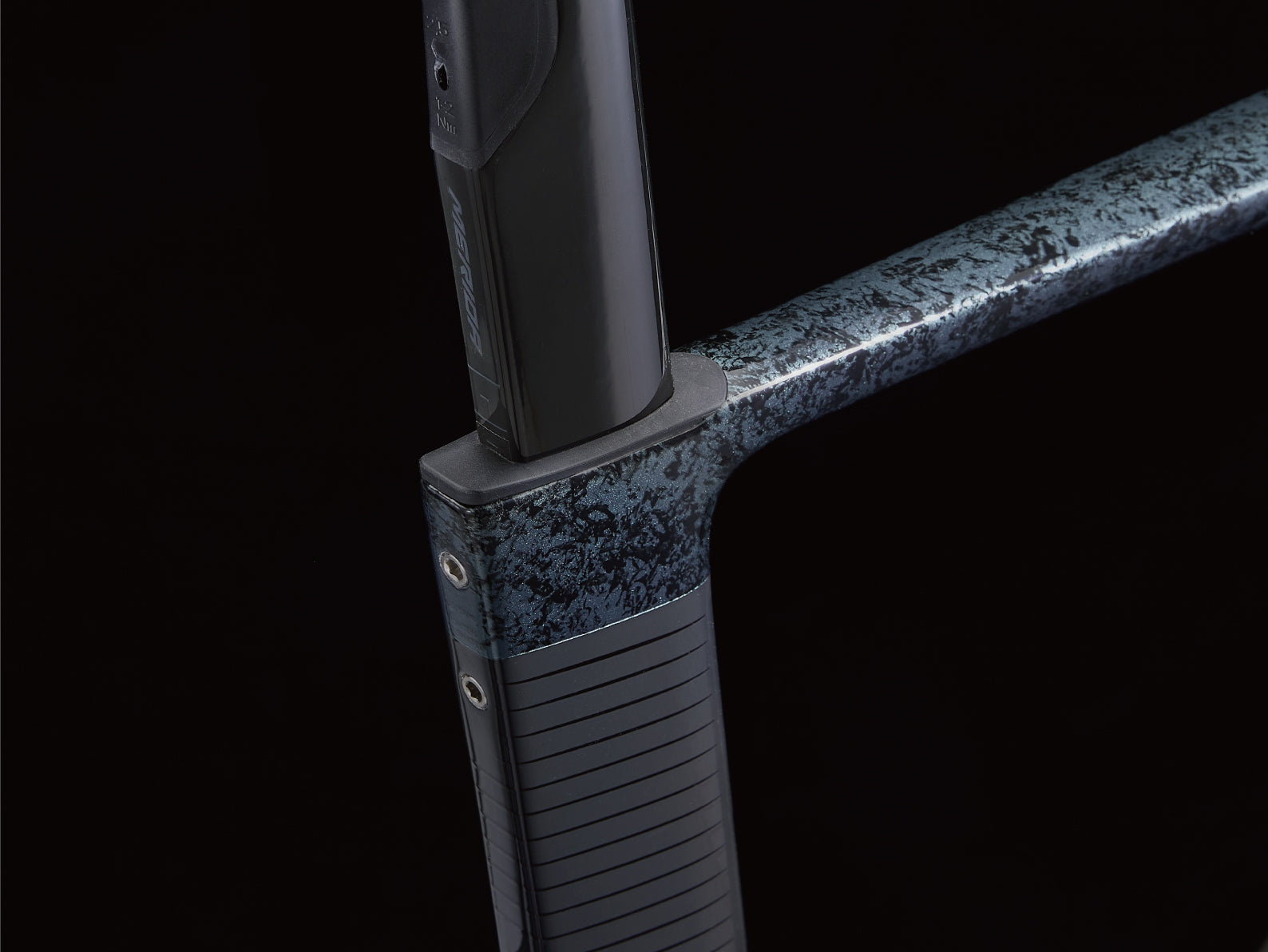 REACTO（リアクト）9000 ｜MERIDA公式オンラインショップ｜MERIDA SHOP