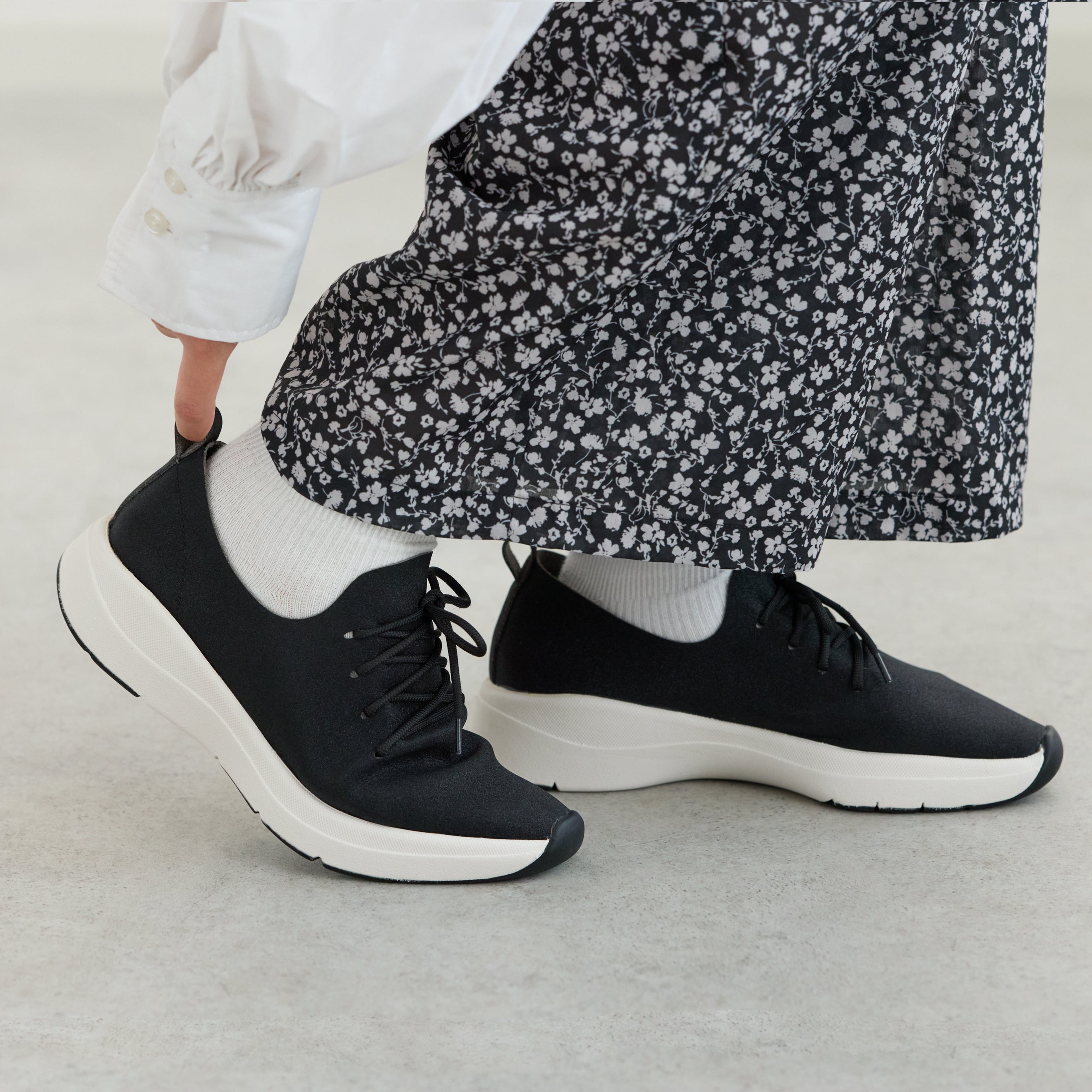 クラリーノ 厚底ストレッチスニーカー【ニューモ】 – ことりっぷ