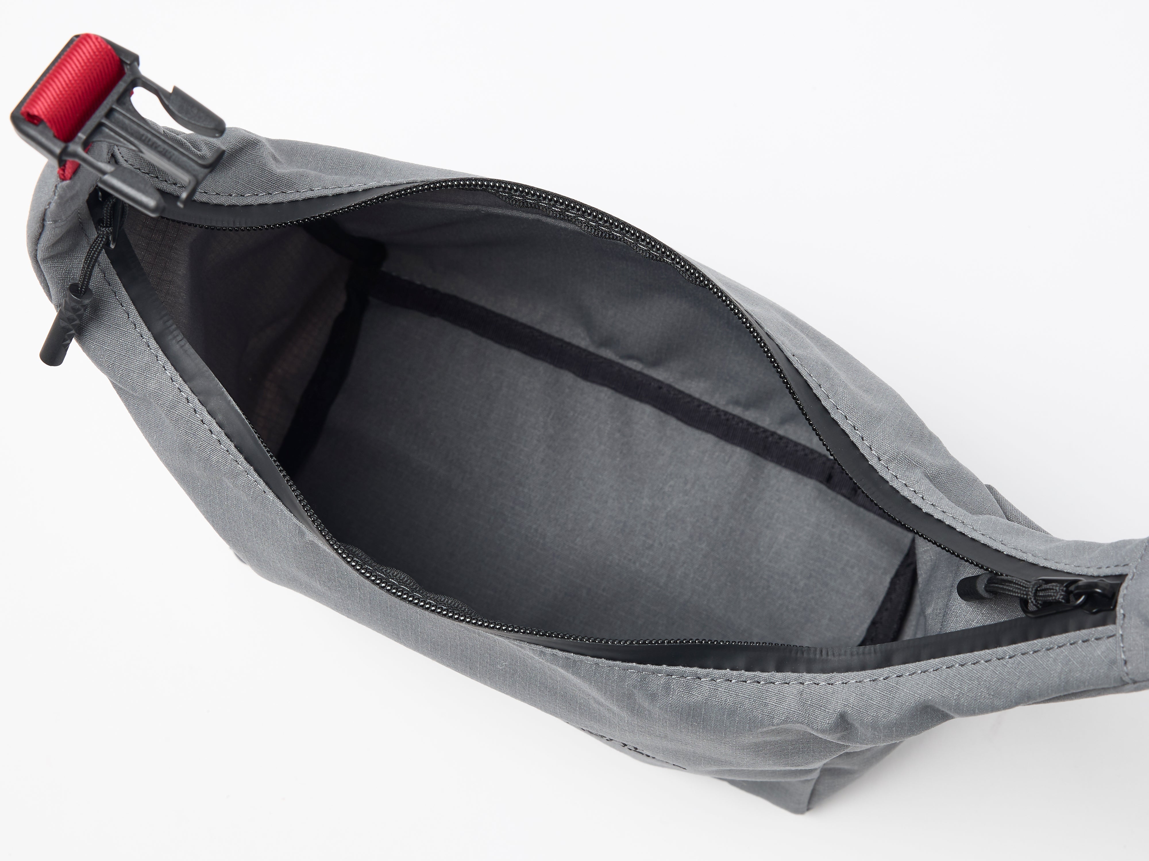 JONES X KUCHIBUE Golf Gentleman X CLUBHAUS］Goodie Bag – FUNQTEN