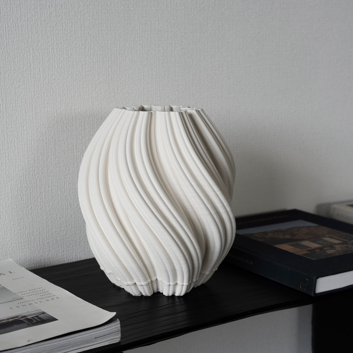 ソイルドツイストフラワーベース スモール