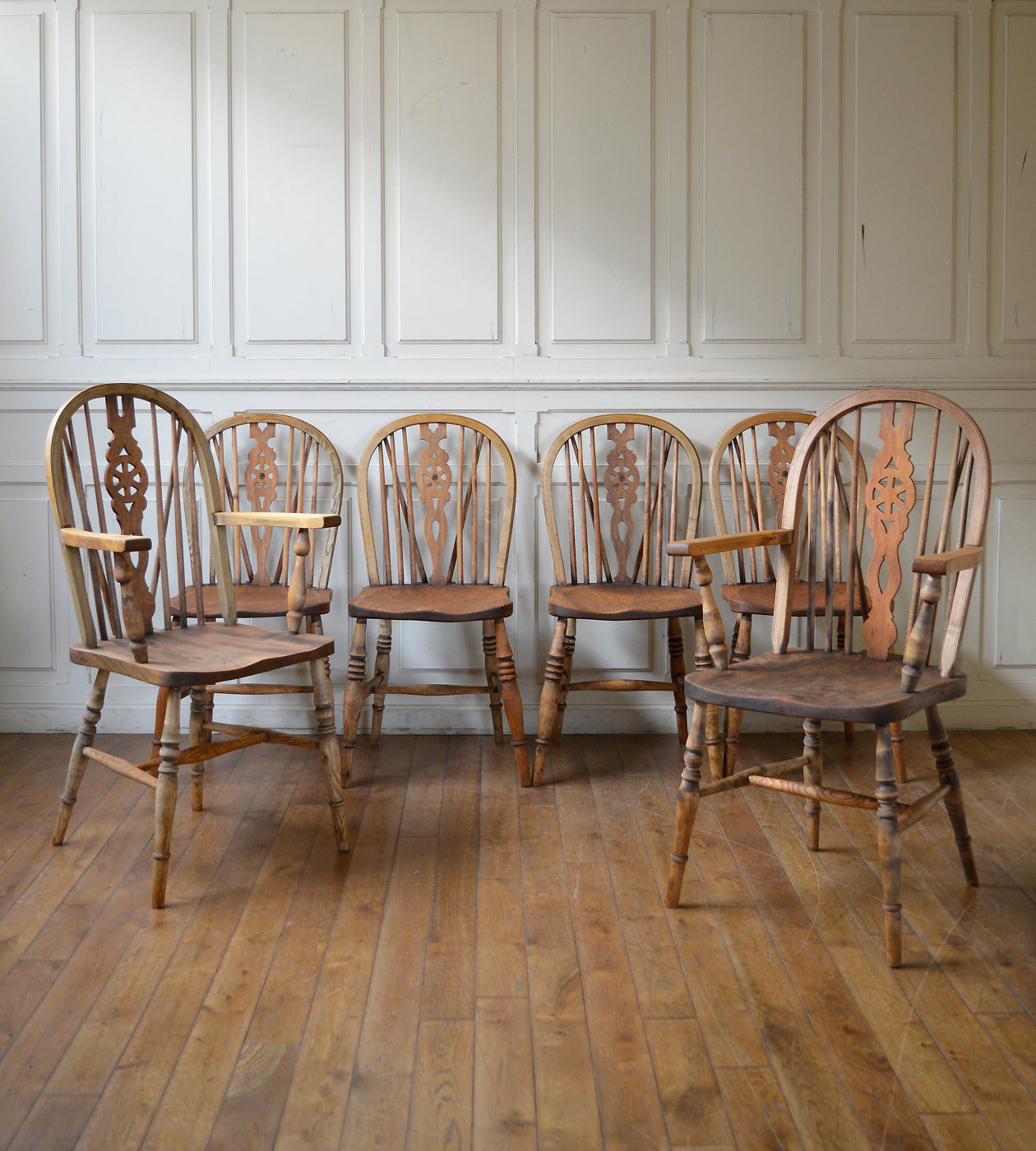 アンティークホイルバックチェア – 英国アンティーク家具専門店 神戸