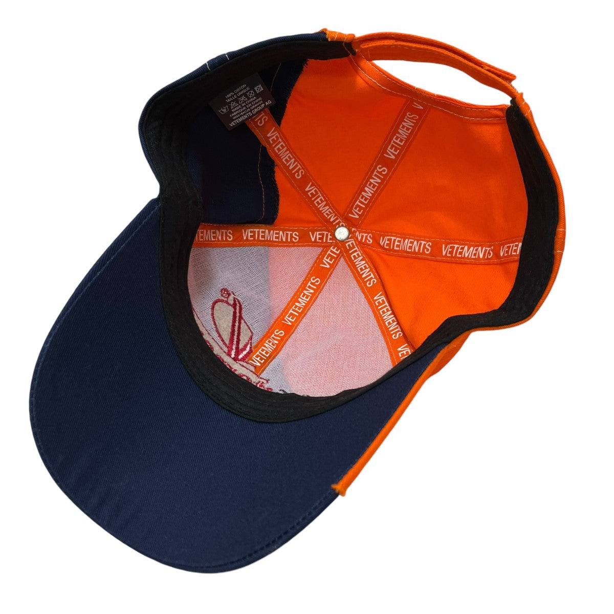 VETEMENTS(ヴェトモン) キャップ オレンジ×ネイビー｜【公式】カインド