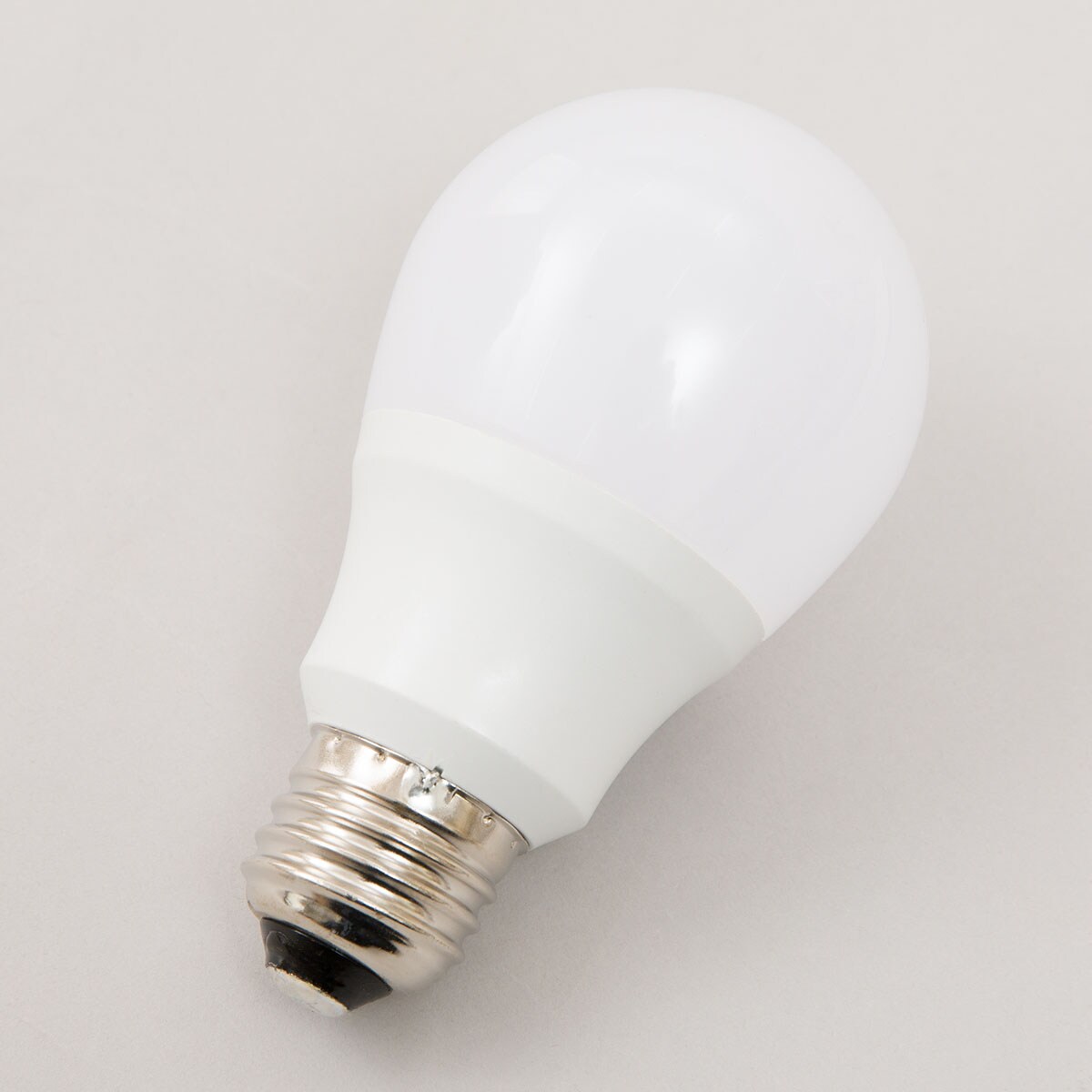 楽天市場】[幅6cm] リモコンで操作できるLED電球 リモコン付 (LE-01