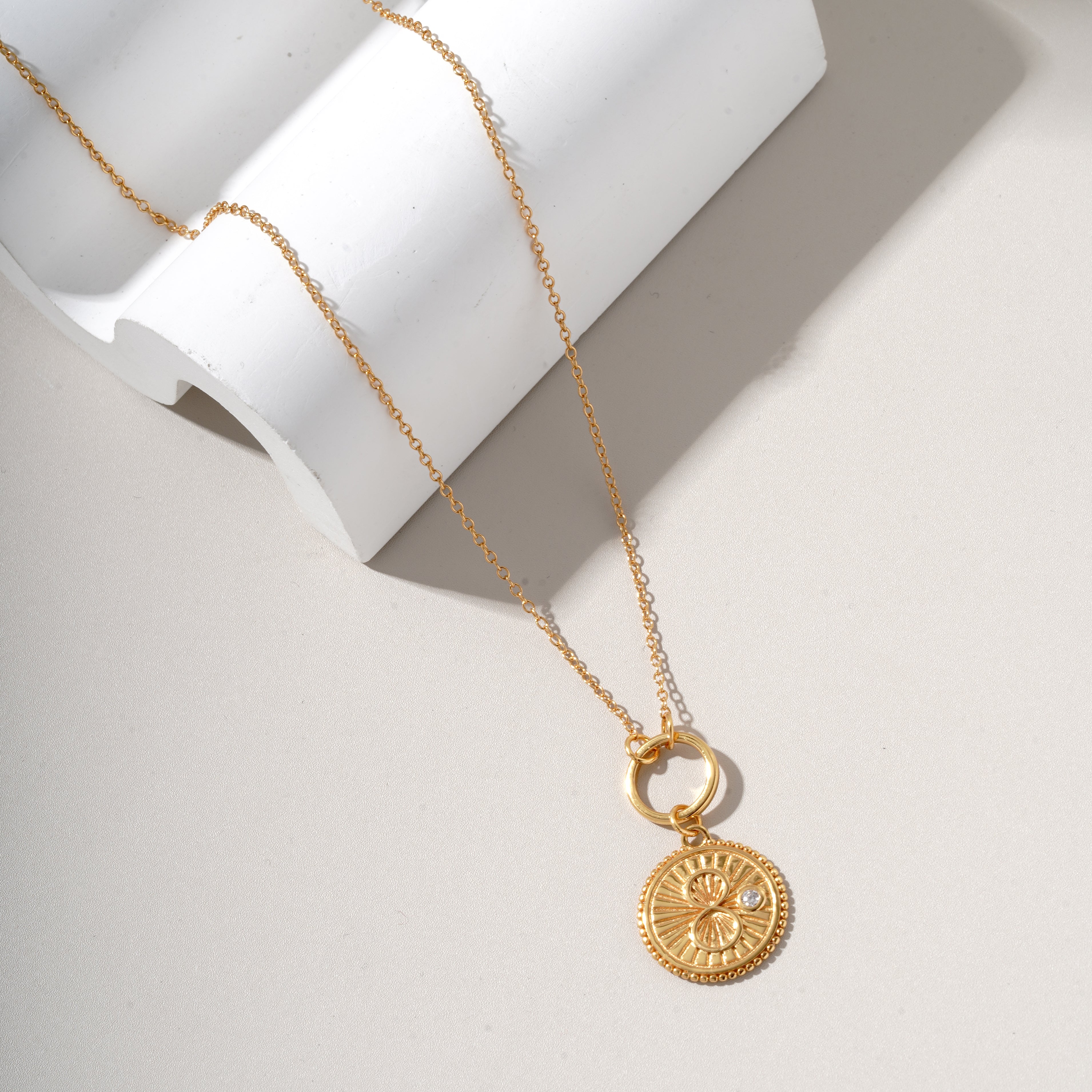 Limitless Necklace – Onyx Row