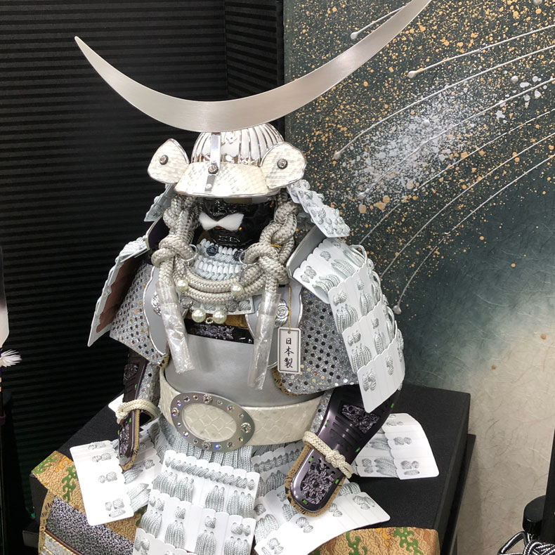 甲冑師 翠鳳作 10号 仁 -jin- 伊達弦月鎧飾り 白 五月節句 五月人形