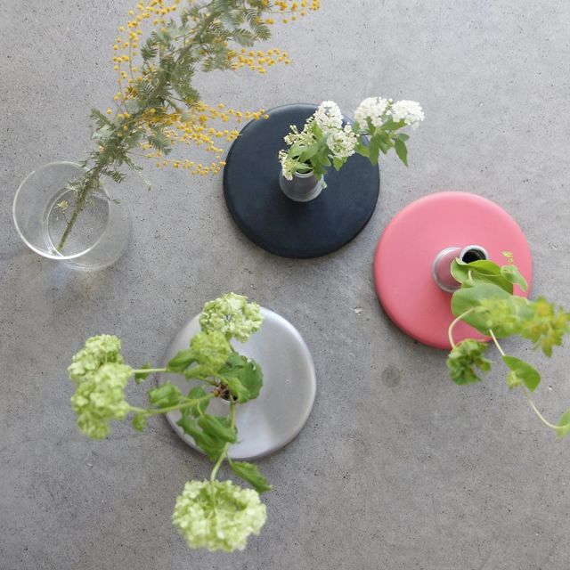 フラワーベース アルミ おしゃれ 一輪挿し 花瓶 Alx Vase Hana Iron