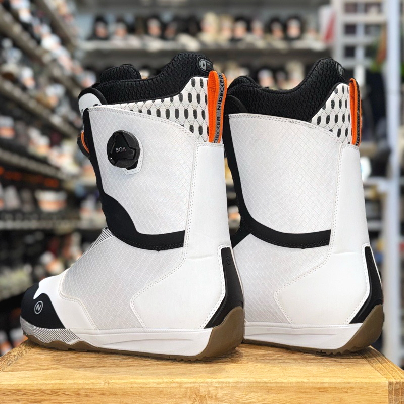 ラスト1点】 【OUTLET】24-25 NIDECKER RIFT カラー:WHITE 28cm