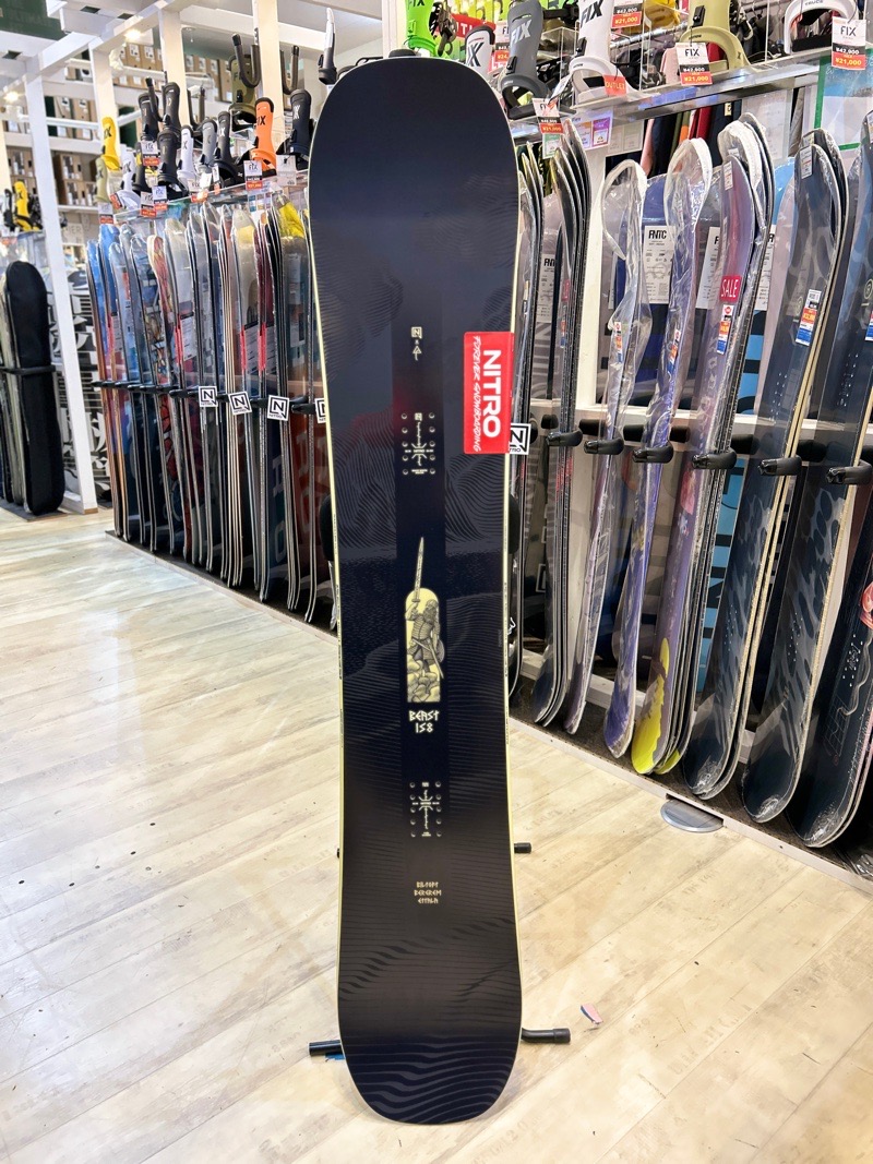 即納】メンズ スノーボード 板 155cm NITRO BEAST ナイトロ ビースト