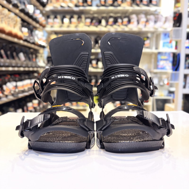 24-25 NITRO PHANTOM カラー:ULTRA BLACK Mサイズ ナイトロ ファントム