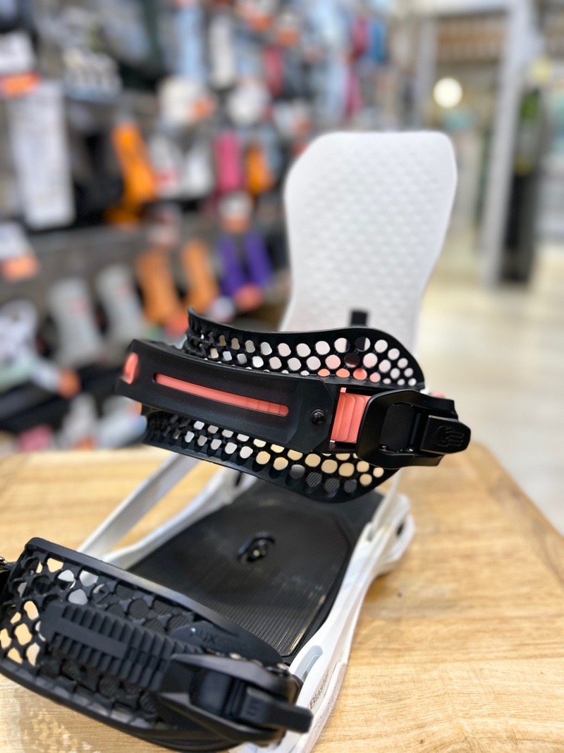 25-26 BATALEON BLASTER AW FASE カラー:WHITE MLサイズ バタレオン