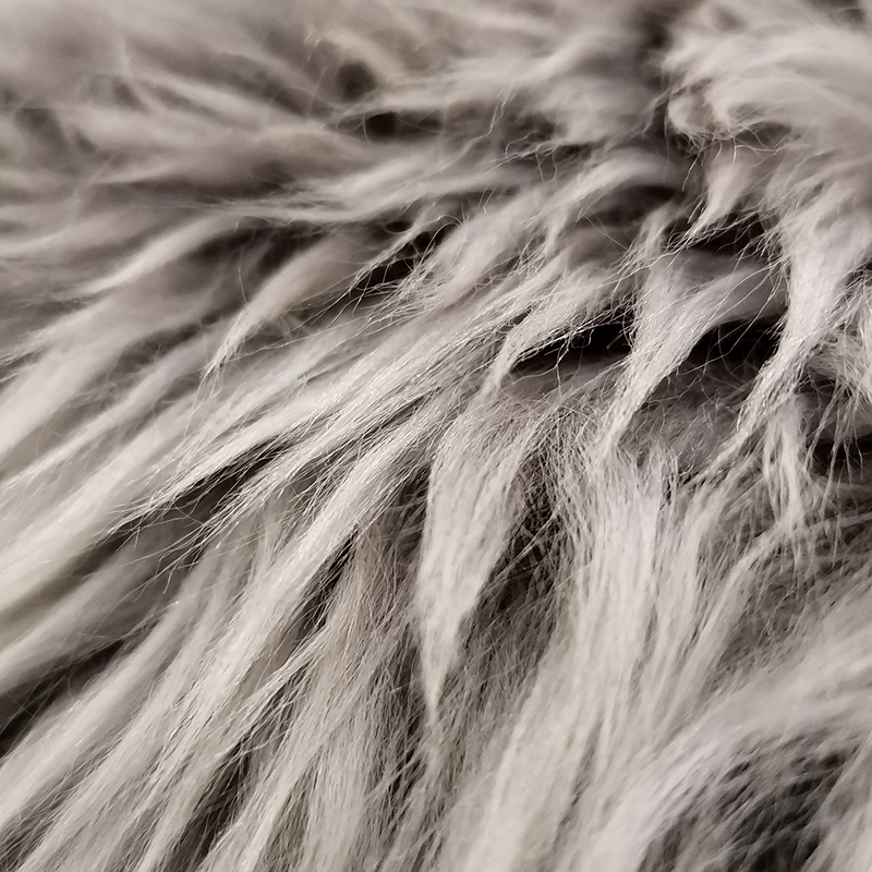 ムートンラグ ラグ 60×90cm 本革 1匹物 子羊 ラムファー 羊毛 長毛