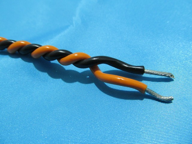 BELDEN ベルデン 9497 スピーカーケーブル バナナ加工 1本 [A] (長さ