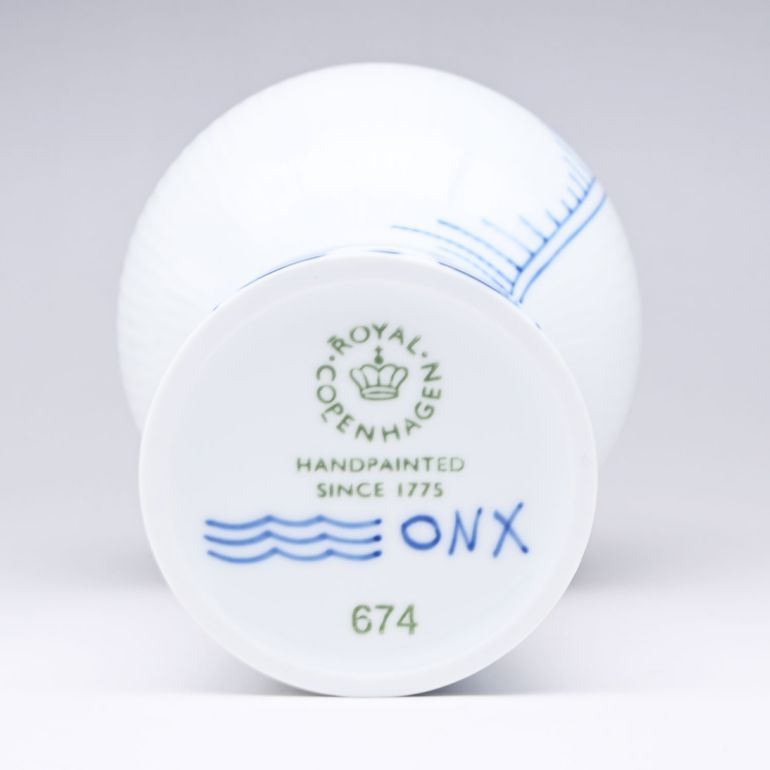 ROYAL COPENHAGEN（ロイヤルコペンハーゲン） ブルーフルーテッド メガ