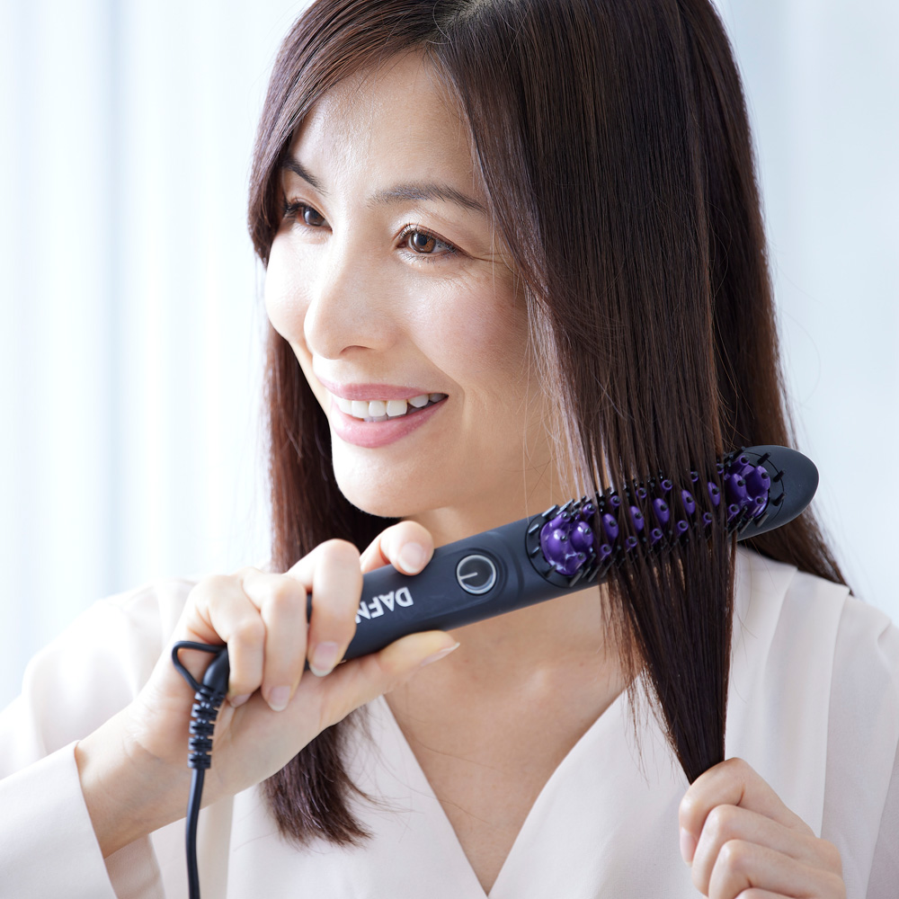 DAFNI（ダフニ） へアアイロン ミニ ブラシ型 時短 ヘアケア器具 簡単