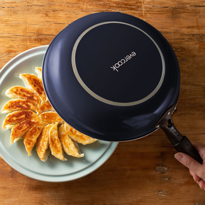 evercook フライパン エバークック ガス火専用 軽量 24cm ネイビー