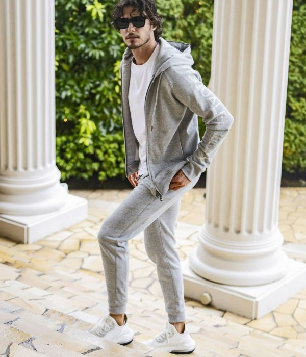 1PIU1UGUALE3 RELAX セットアップ メンズ ラインストーンロゴ