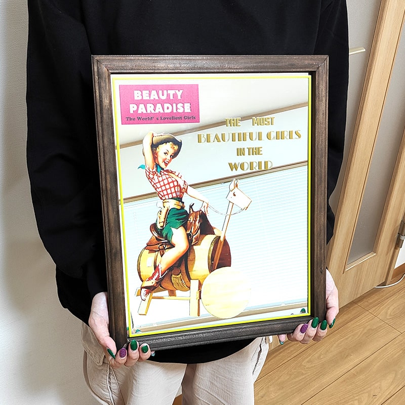 鏡 おしゃれ 壁掛け パブミラー レトロ ミラー カウガール かわいい