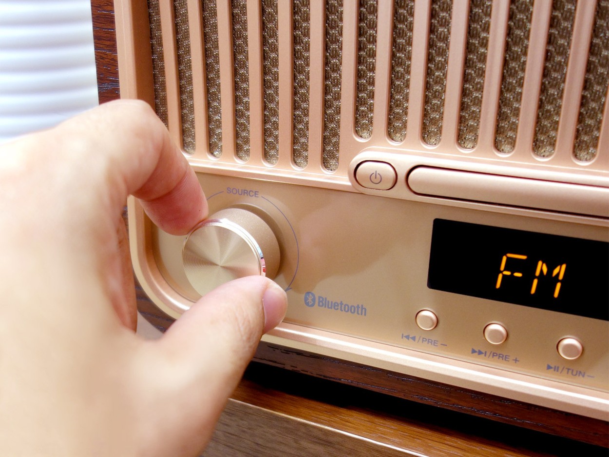 人気のレトロデザイン・コンポ「SMS-820BT」が大幅パワーアップ