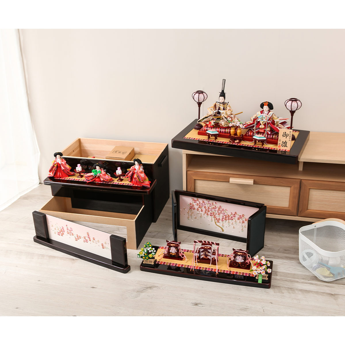 3/11まで☆全品P3倍＆クーポンあり】雛人形 収納 三段 金茶流水 黒溜