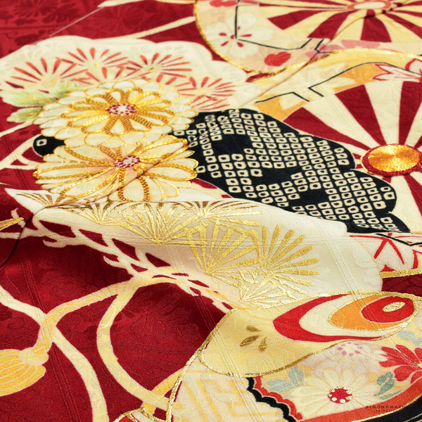 七五三 7歳 四つ身着物フルセット ブランド 紅一点「茜色 源氏車に鶴