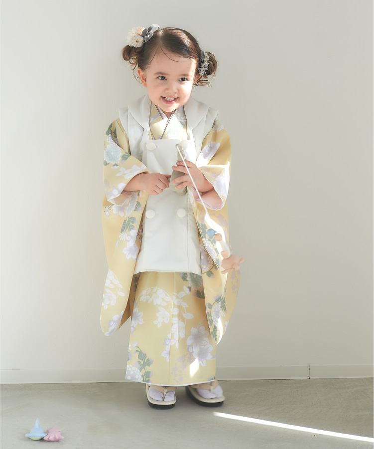 七五三 着物 3歳 被布セット 女の子 KOHARU クリームの着物 白の被布