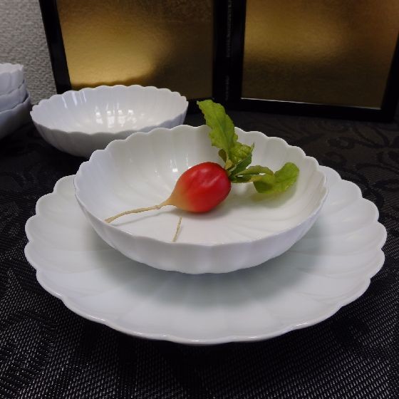 有田焼 賞美堂 観山 白磁 菊割皿揃5枚 高台鉢揃5個セット 有田焼