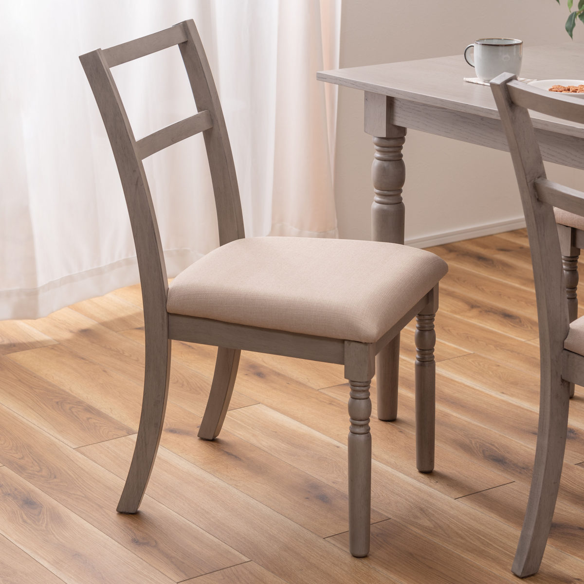 東谷 ダイニングチェア 座面高45cm クラシック風 （ アンティーク調