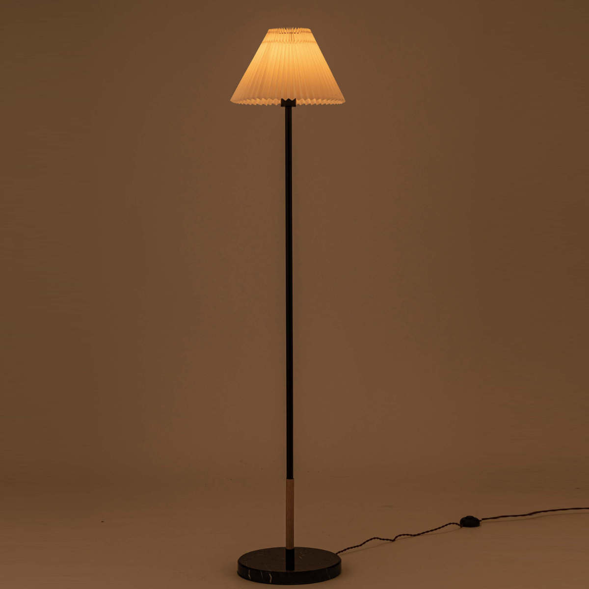 東谷 スタンドライト LED対応 SNAIL 電球付き 大理石 フロアライト