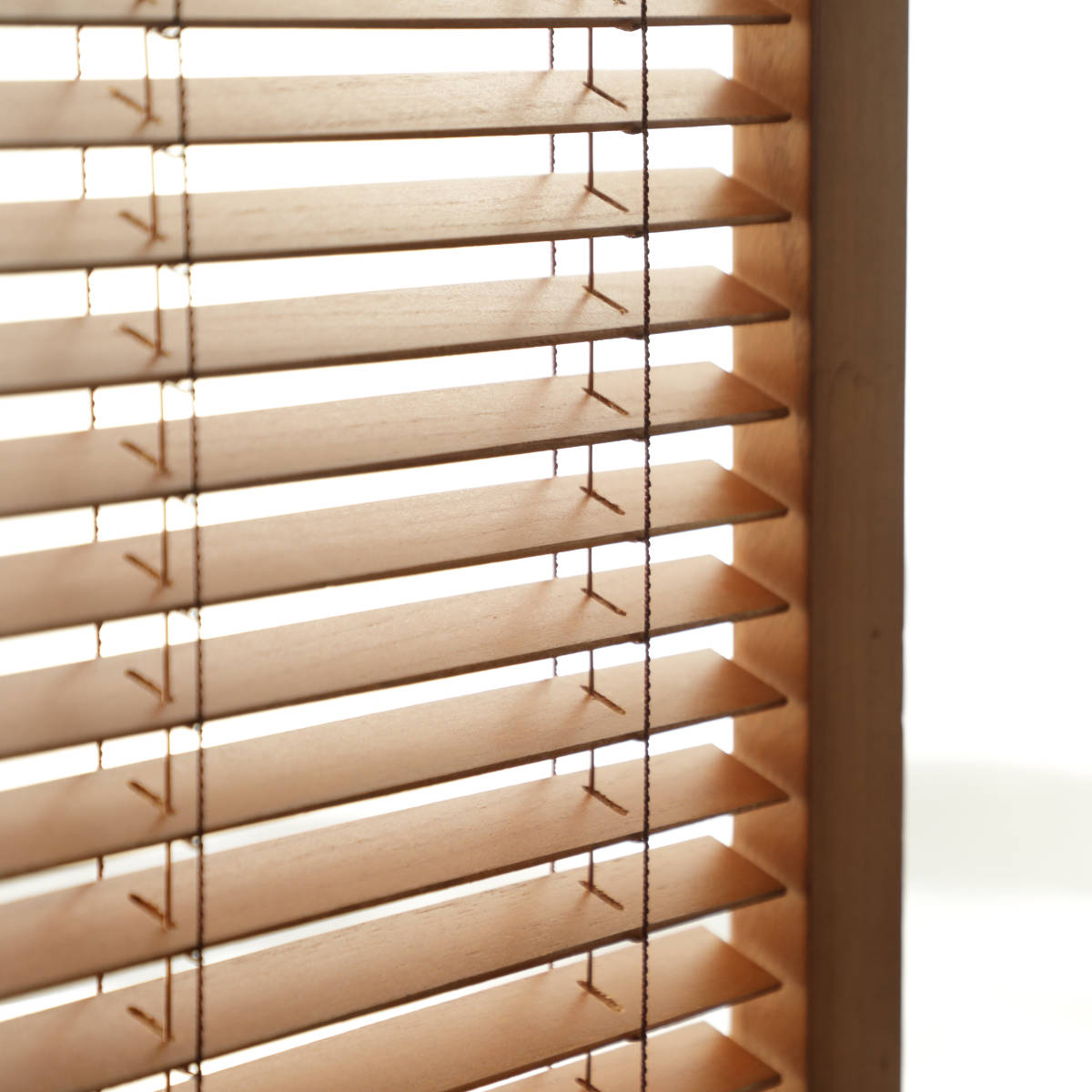 弘益 衝立 4連 高さ172cm 天然木 桐 折りたたみ 完成品 ルーバタイプ