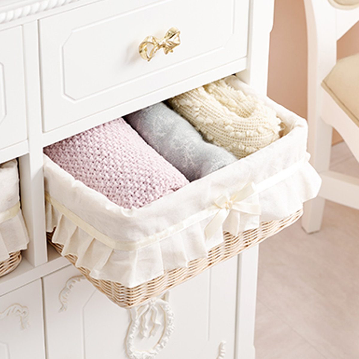 HAGiHARA（萩原） キャビネット バスケット付 姫系 白家具 リボン引手