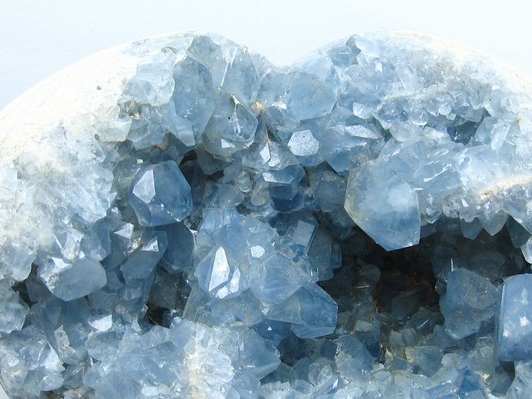 10.7Kg セレスタイト 天青石 ハートシェイプ 原石[t385-14871]