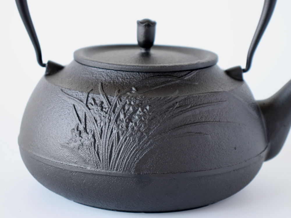 OIGEN 及源鋳造 鉄瓶 水仙丸ツル 1.6L IH対応 南部鉄器 : 雑貨のお店
