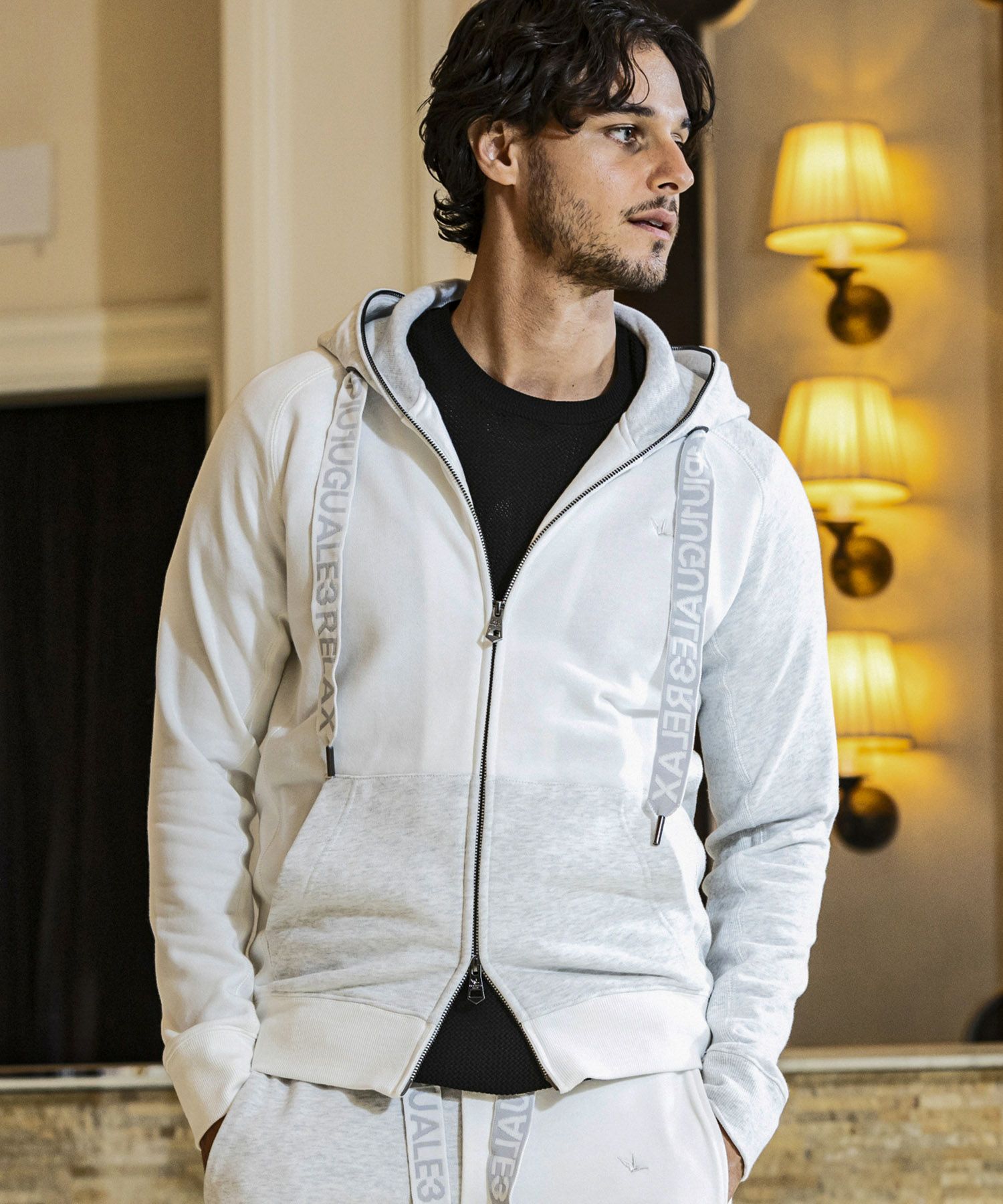 1PIU1UGUALE3 RELAX(ウノピゥウノウグァーレトレ リラックス)セイム