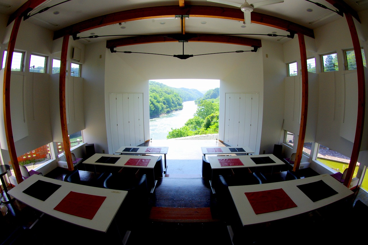 クラシックの響く絶景カフェ「立木音楽堂」 - 滋賀のええトコ