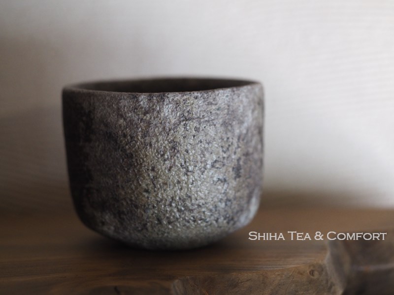 珠洲焼（すずやき）とは】作品集 茶器 花器 石川県 美しく黒いやきもの