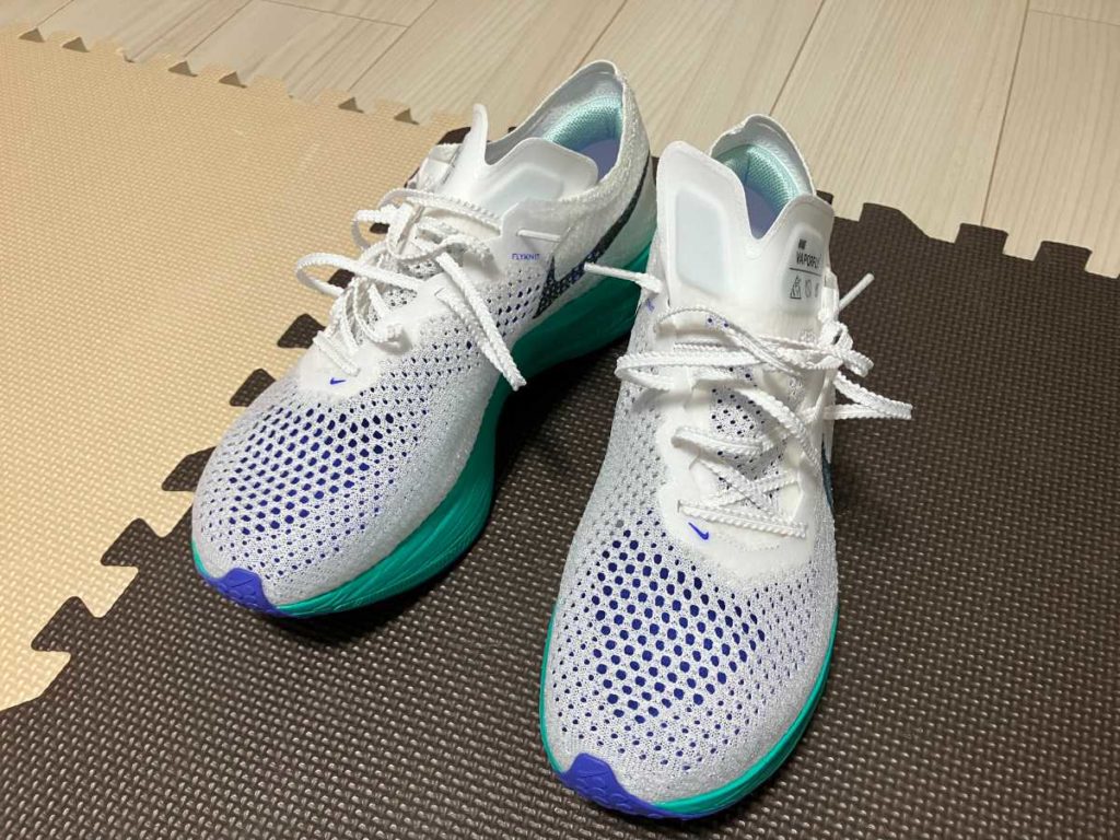 ナイキ ヴェイパーフライ 3 レビュー 】推進性・履き心地ともに最高