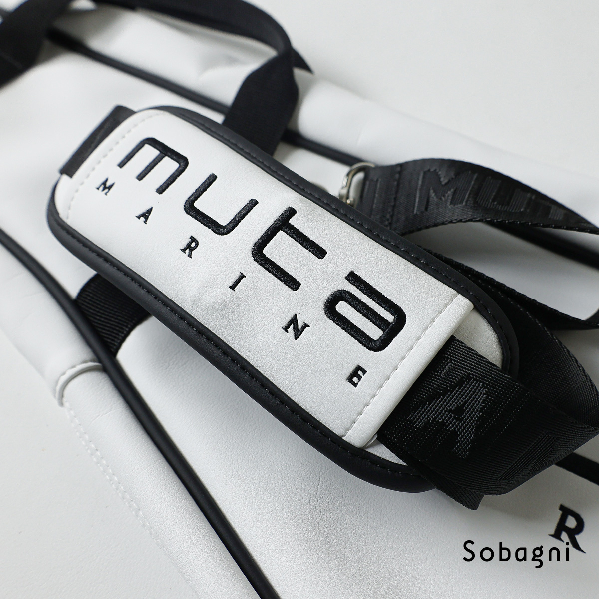 muta marine ムータ クラブケース