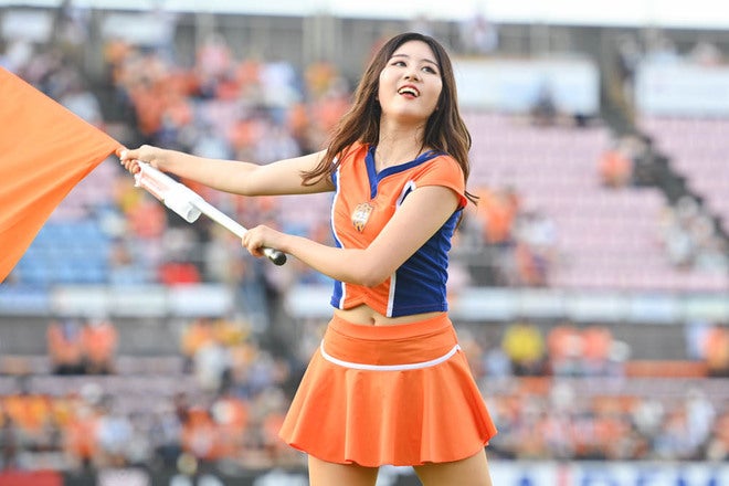 PHOTO】試合を鮮やかに彩る清水エスパルスオフィシャルチアリーダー