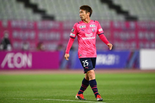 画像】セレッソ大阪の歴史を彩った名手たちと歴代ユニホームを厳選